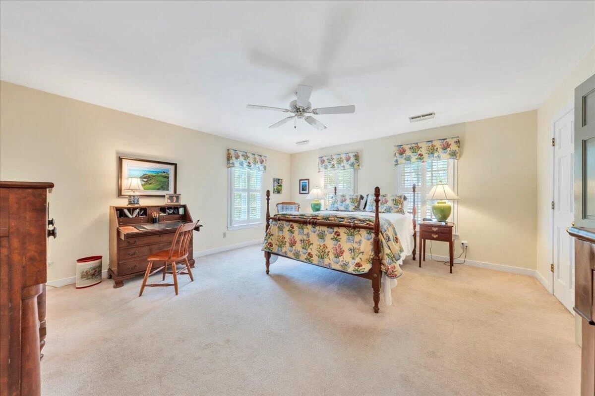 723 White Oak RD - Photo 36