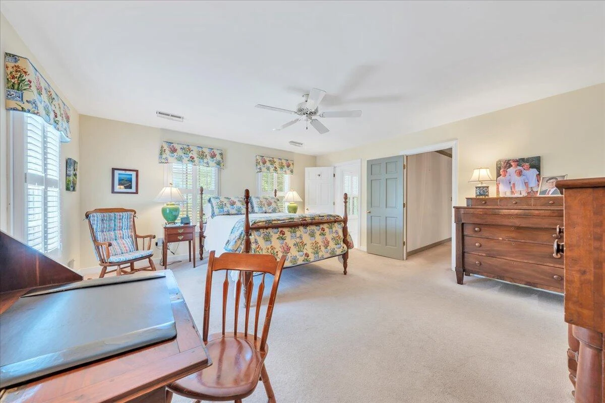 723 White Oak RD - Photo 37
