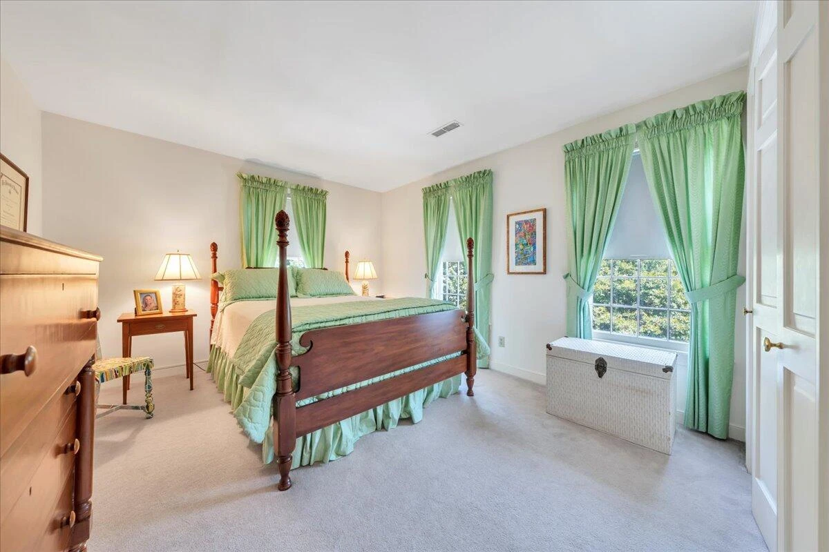 723 White Oak RD - Photo 45