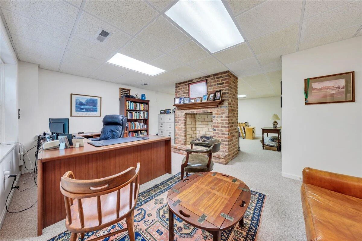 723 White Oak RD - Photo 52