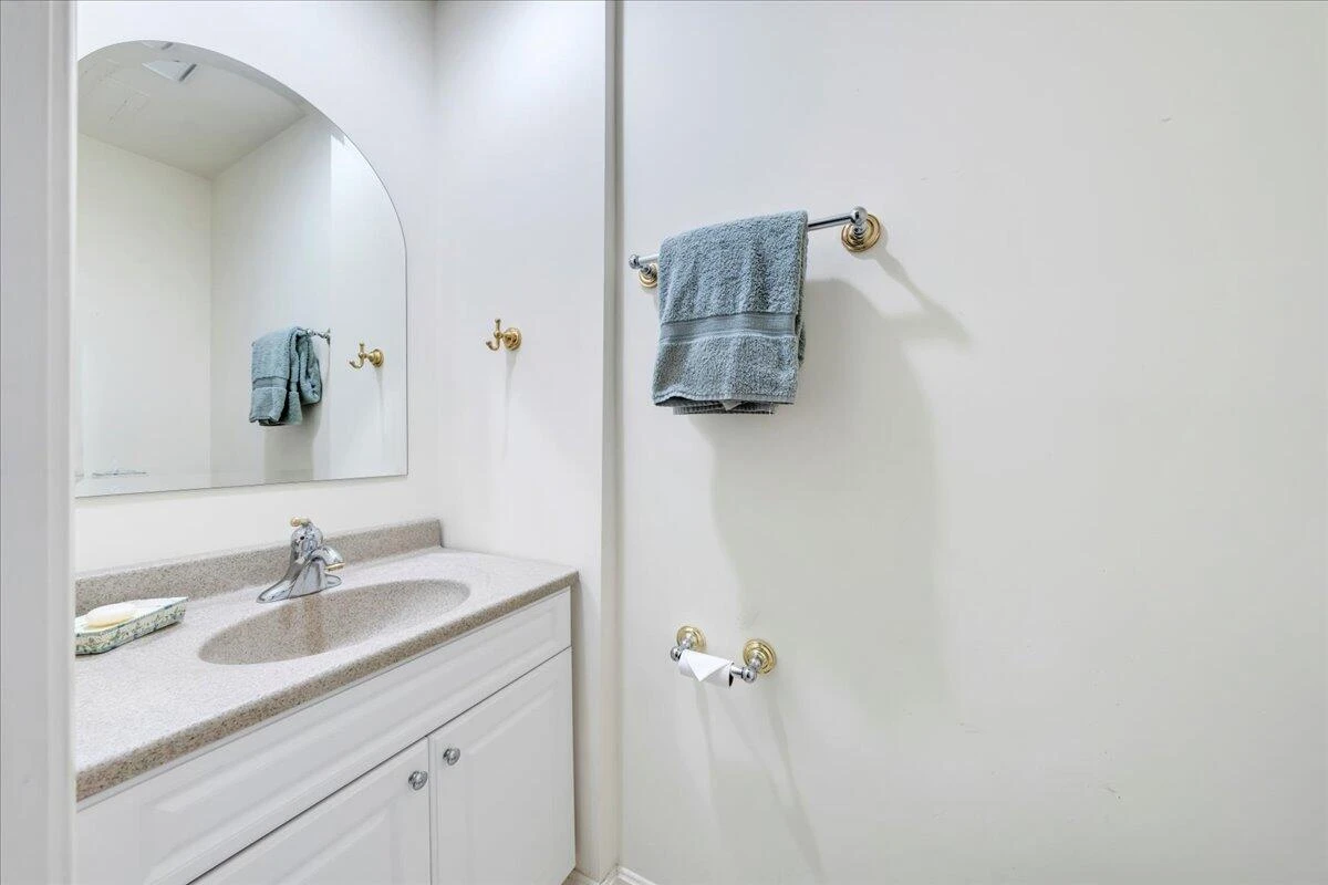 723 White Oak RD - Photo 55