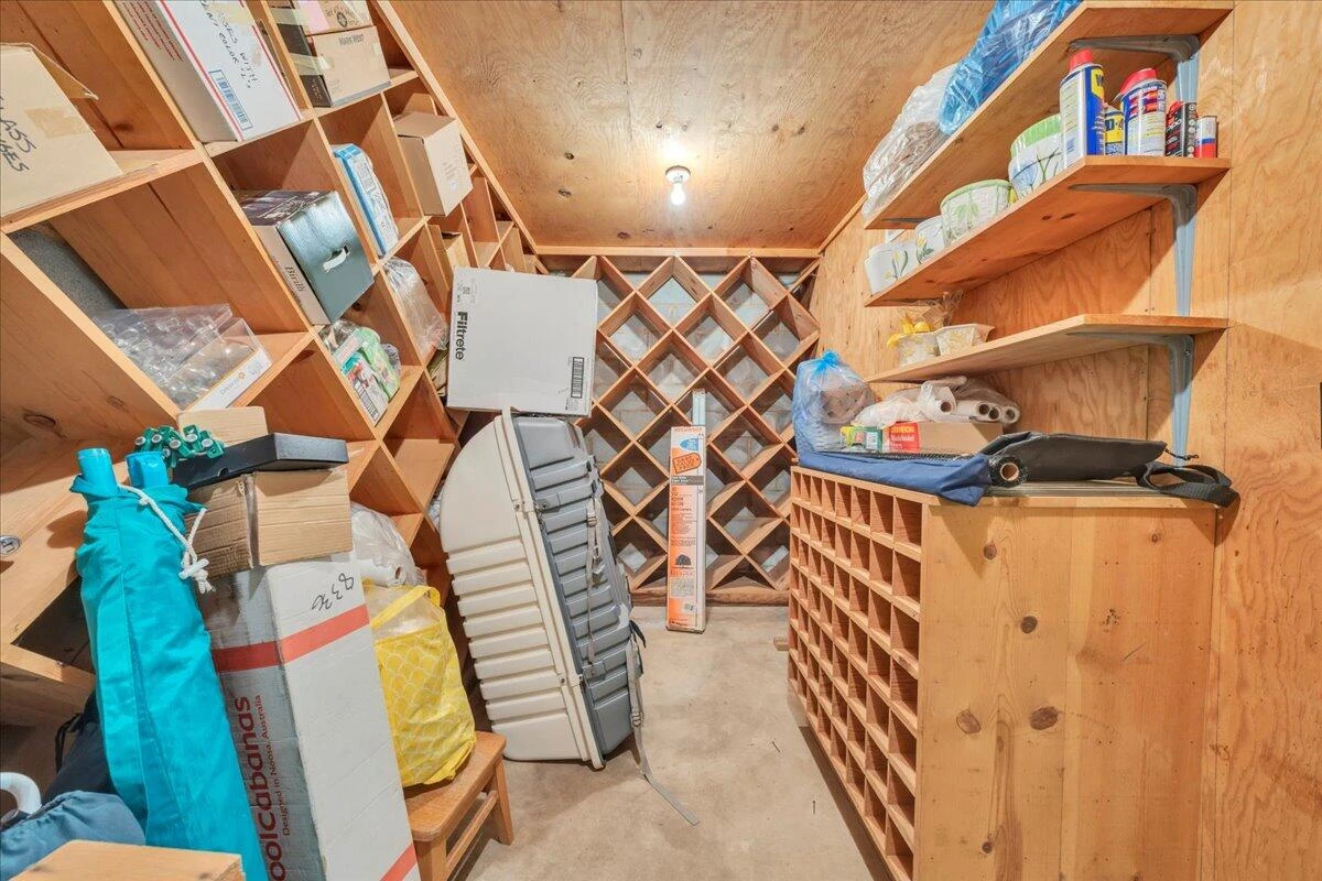 723 White Oak RD - Photo 59