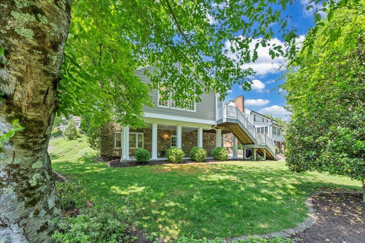723 White Oak RD - Photo 67