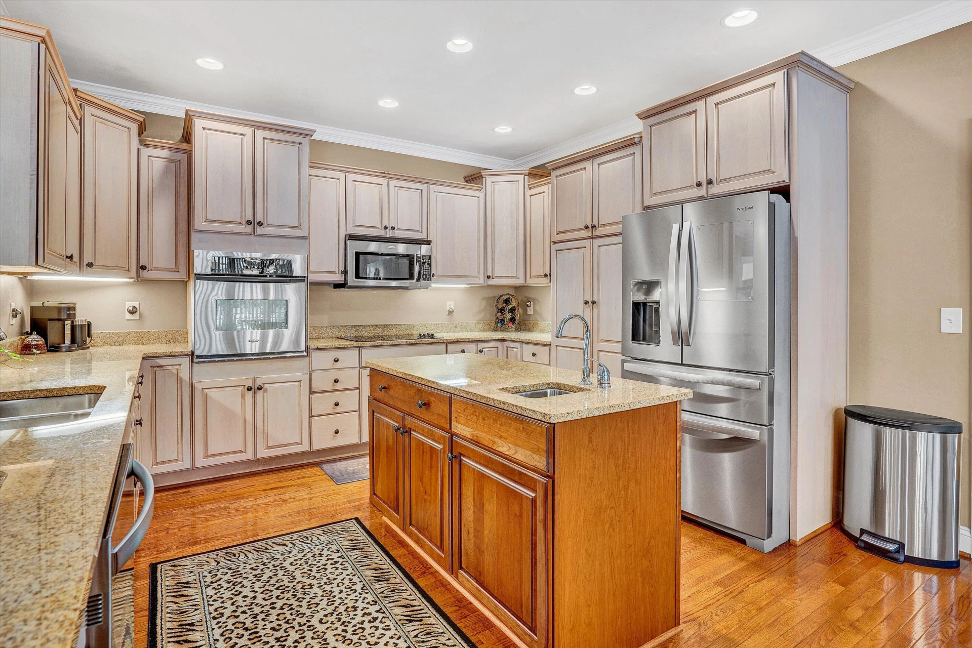4537 Brentwood CT - Photo 22