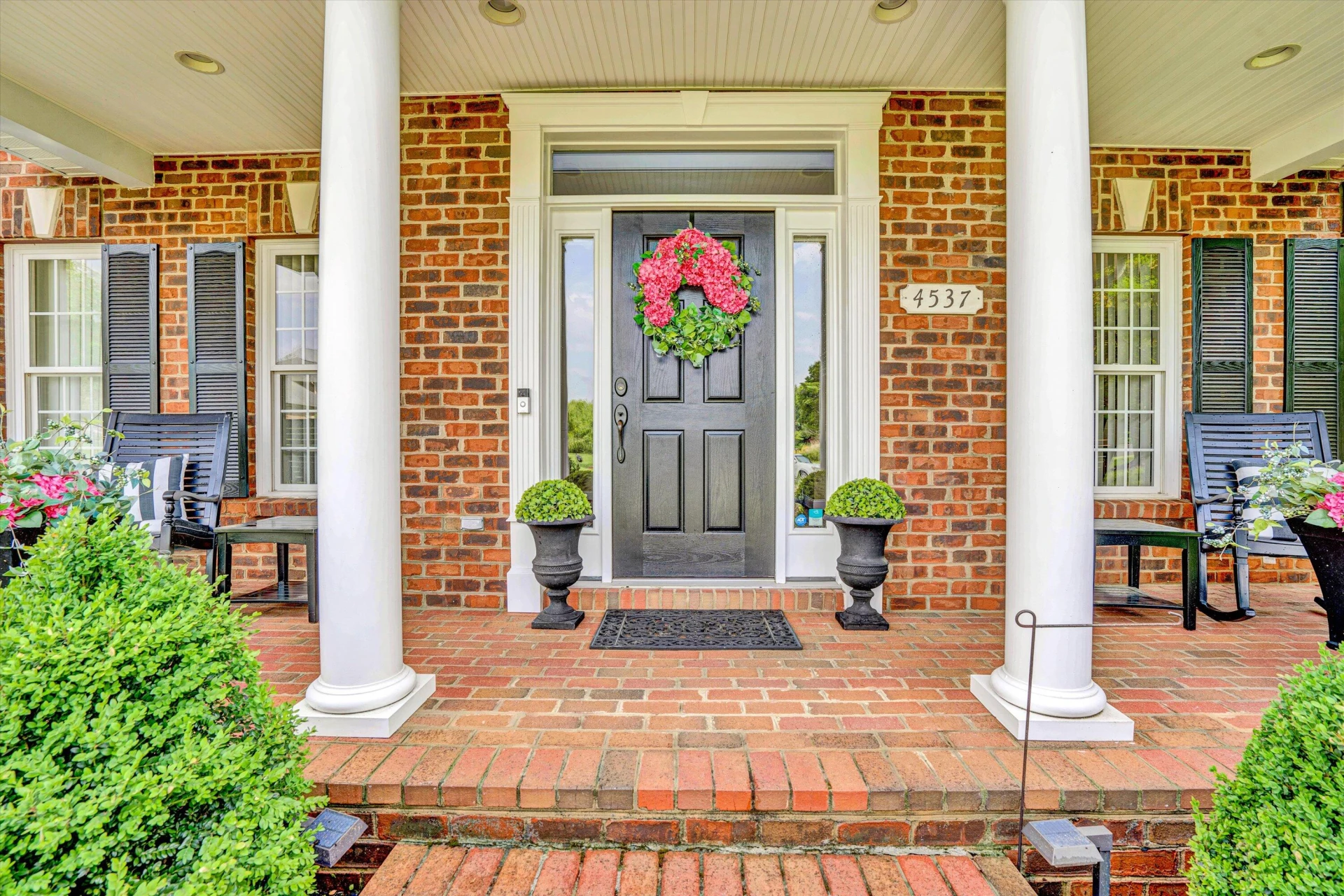 4537 Brentwood CT - Photo 5