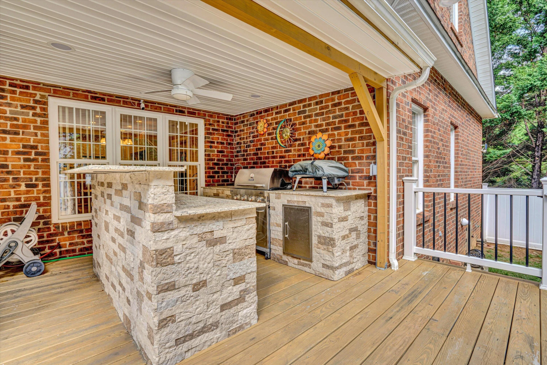 4537 Brentwood CT - Photo 57