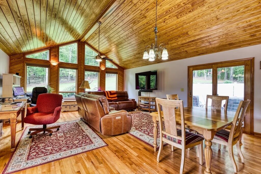 1530 Ridgeview RD - Photo 14