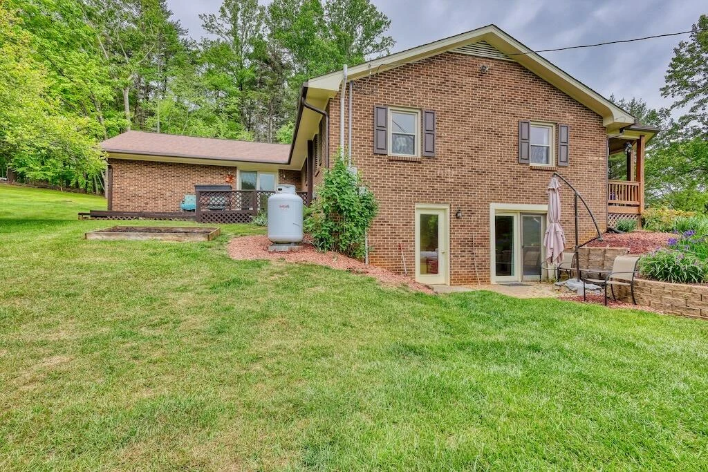 1530 Ridgeview RD - Photo 36