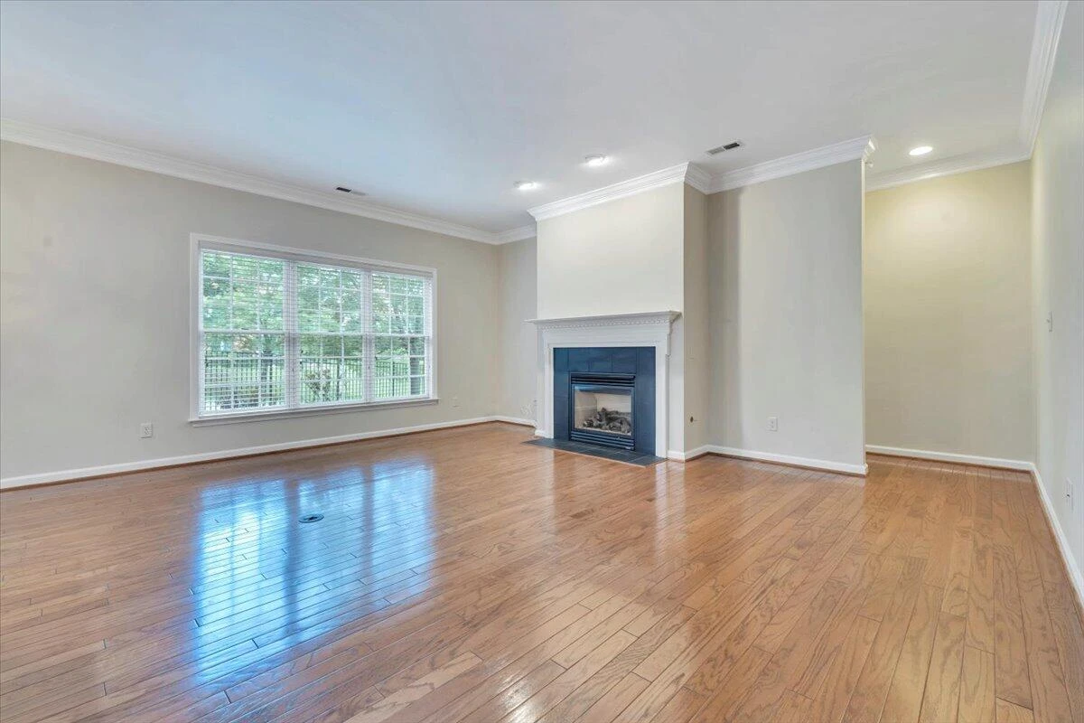 3326 Belshire CT - Photo 12