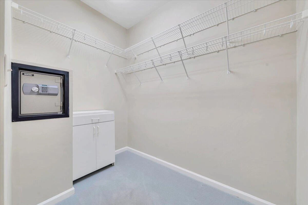 3326 Belshire CT - Photo 28