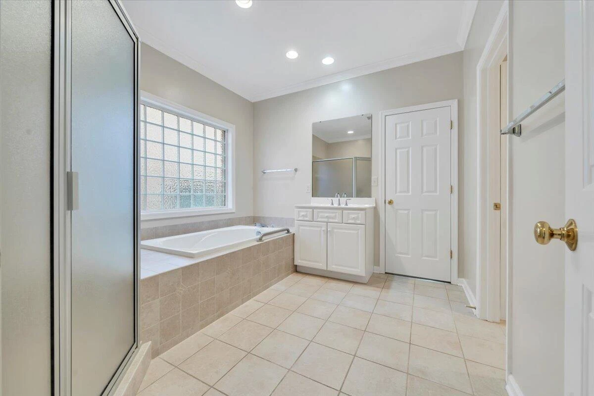 3326 Belshire CT - Photo 29