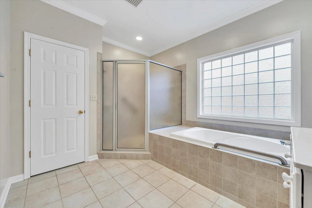 3326 Belshire CT - Photo 32