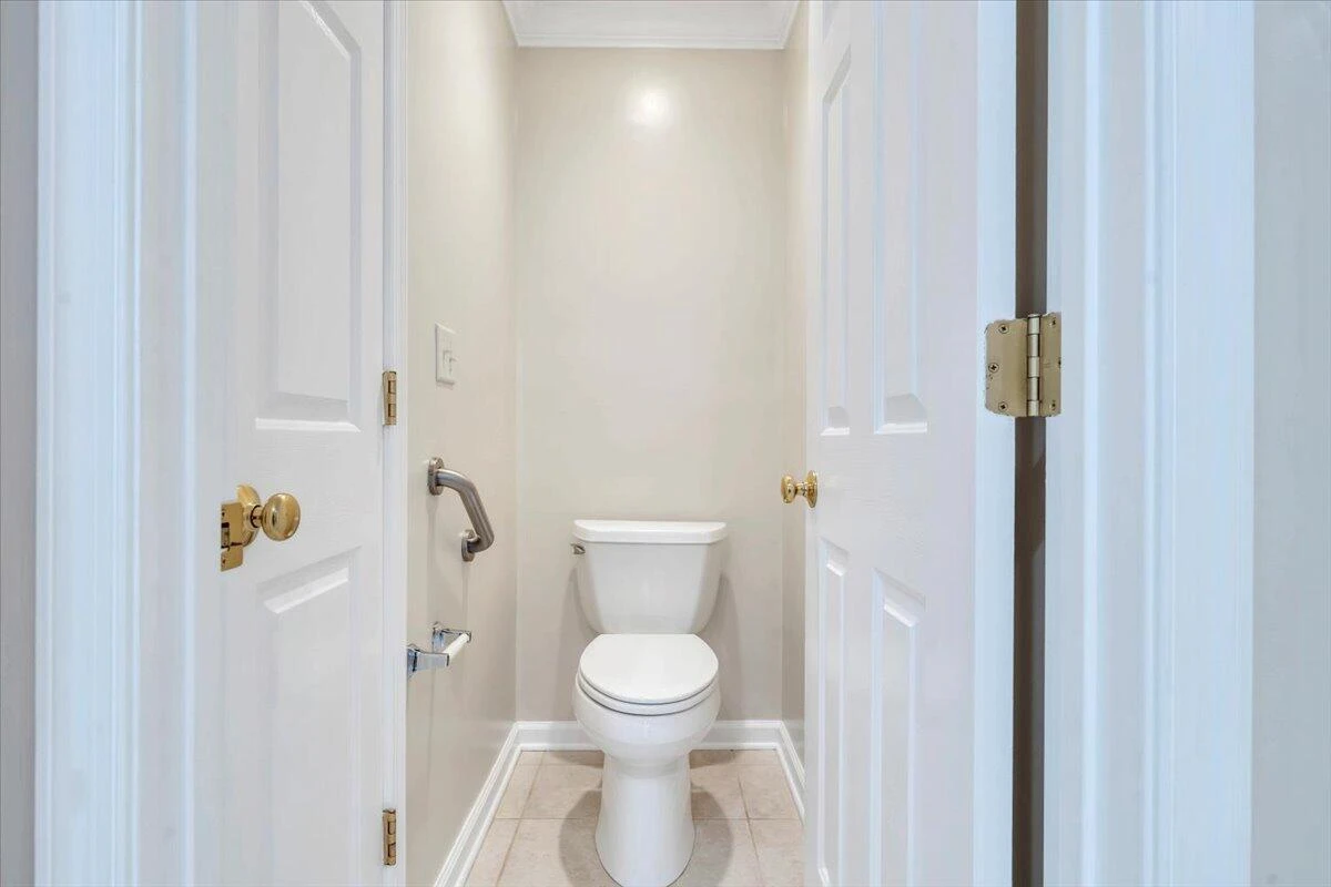 3326 Belshire CT - Photo 33