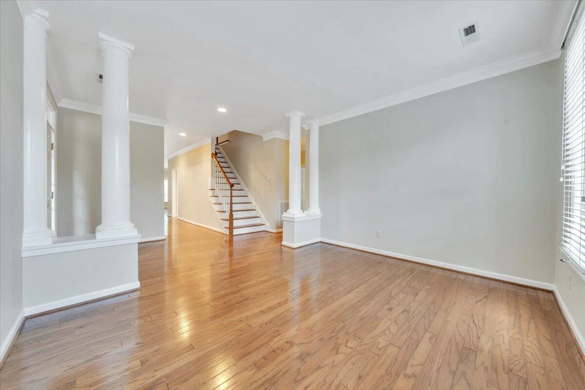 3326 Belshire CT - Photo 7