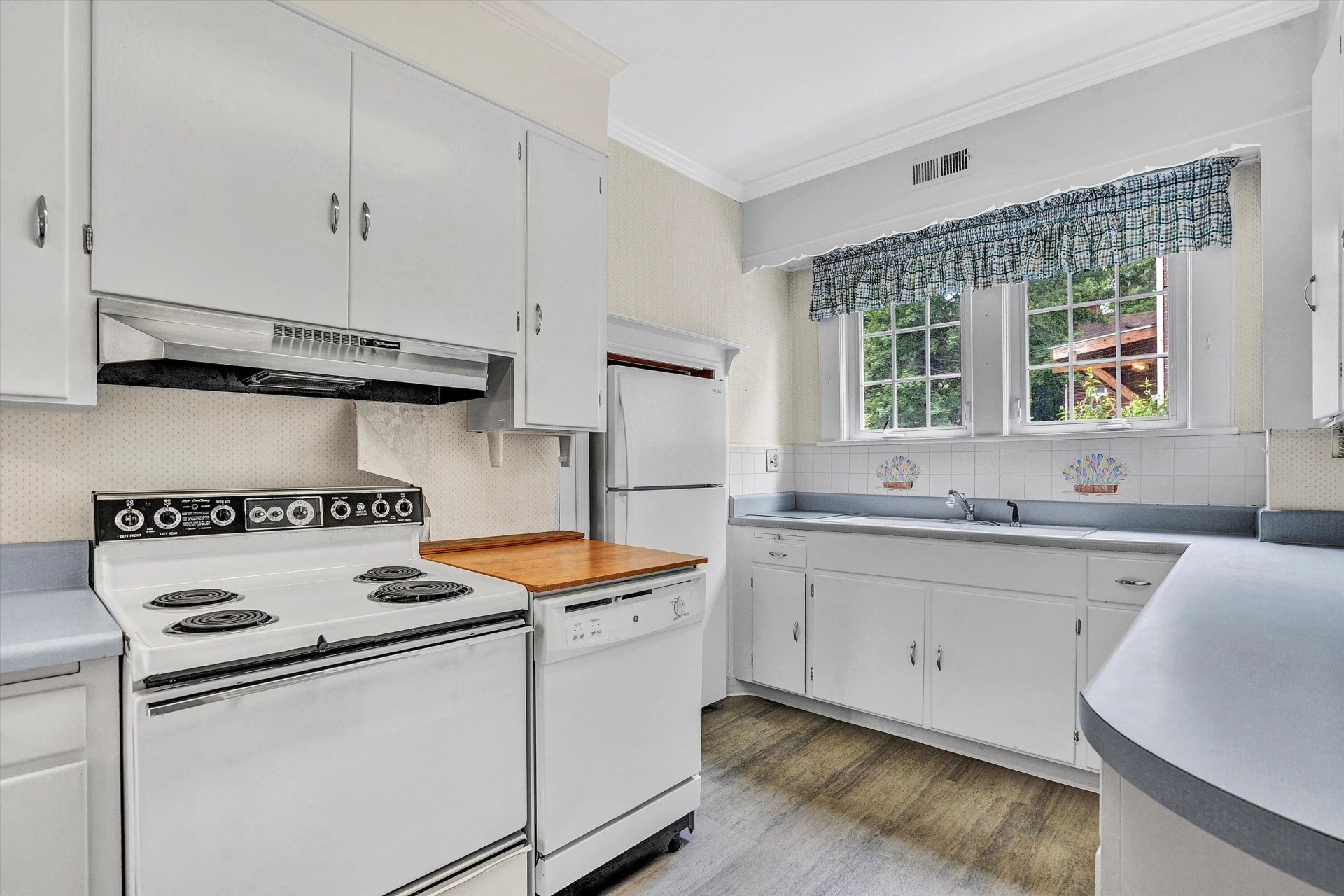 2510 Rosalind AVE - Photo 16