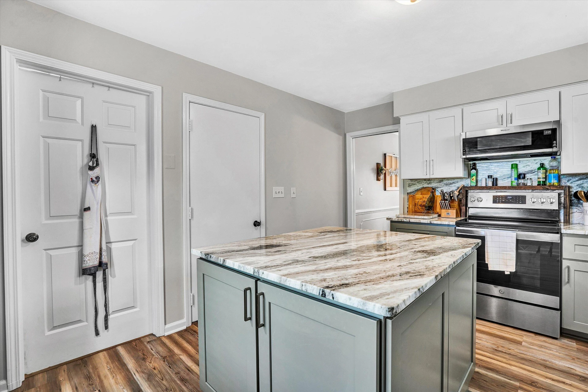 230 Pinehaven RD - Photo 17