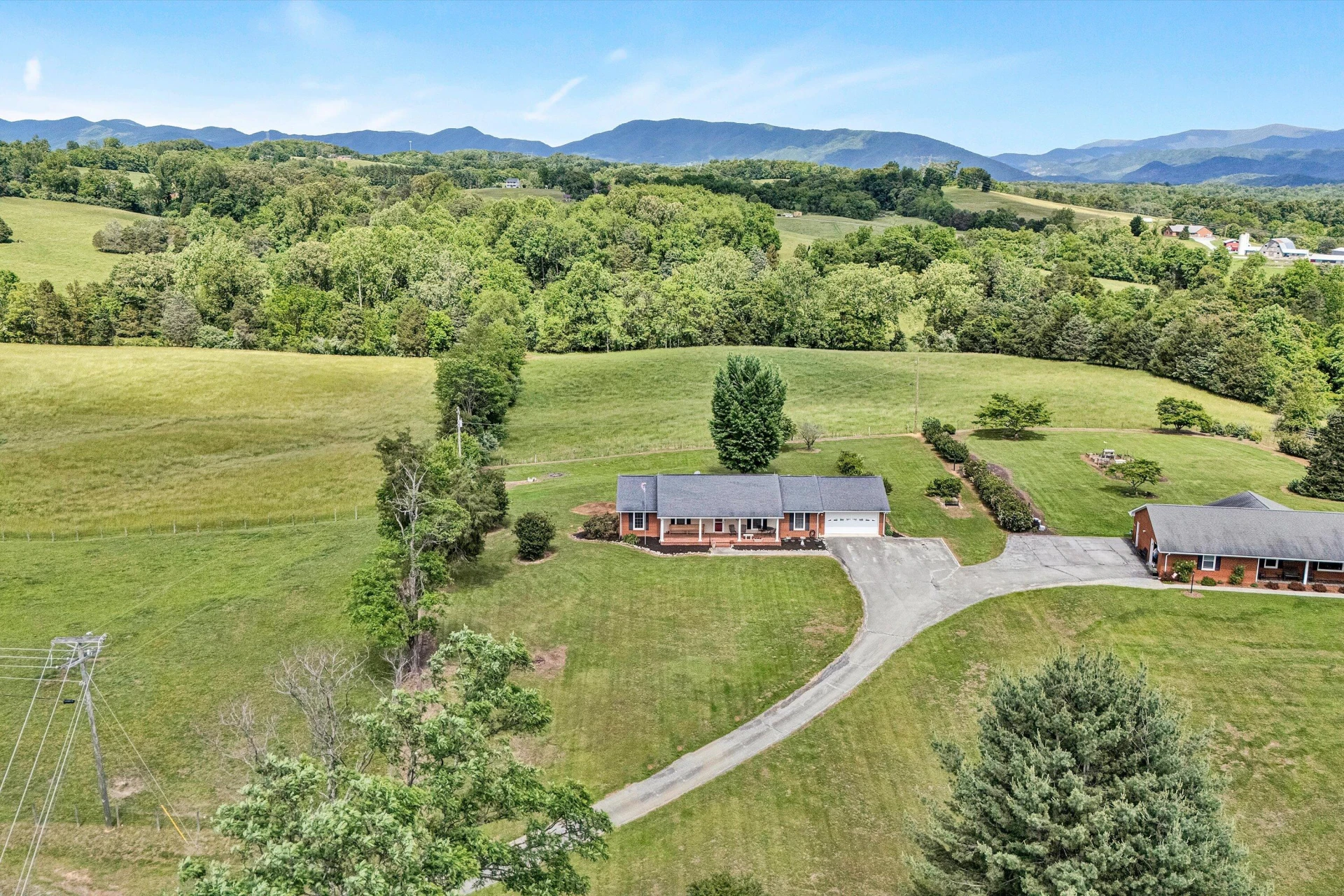 230 Pinehaven RD - Photo 41