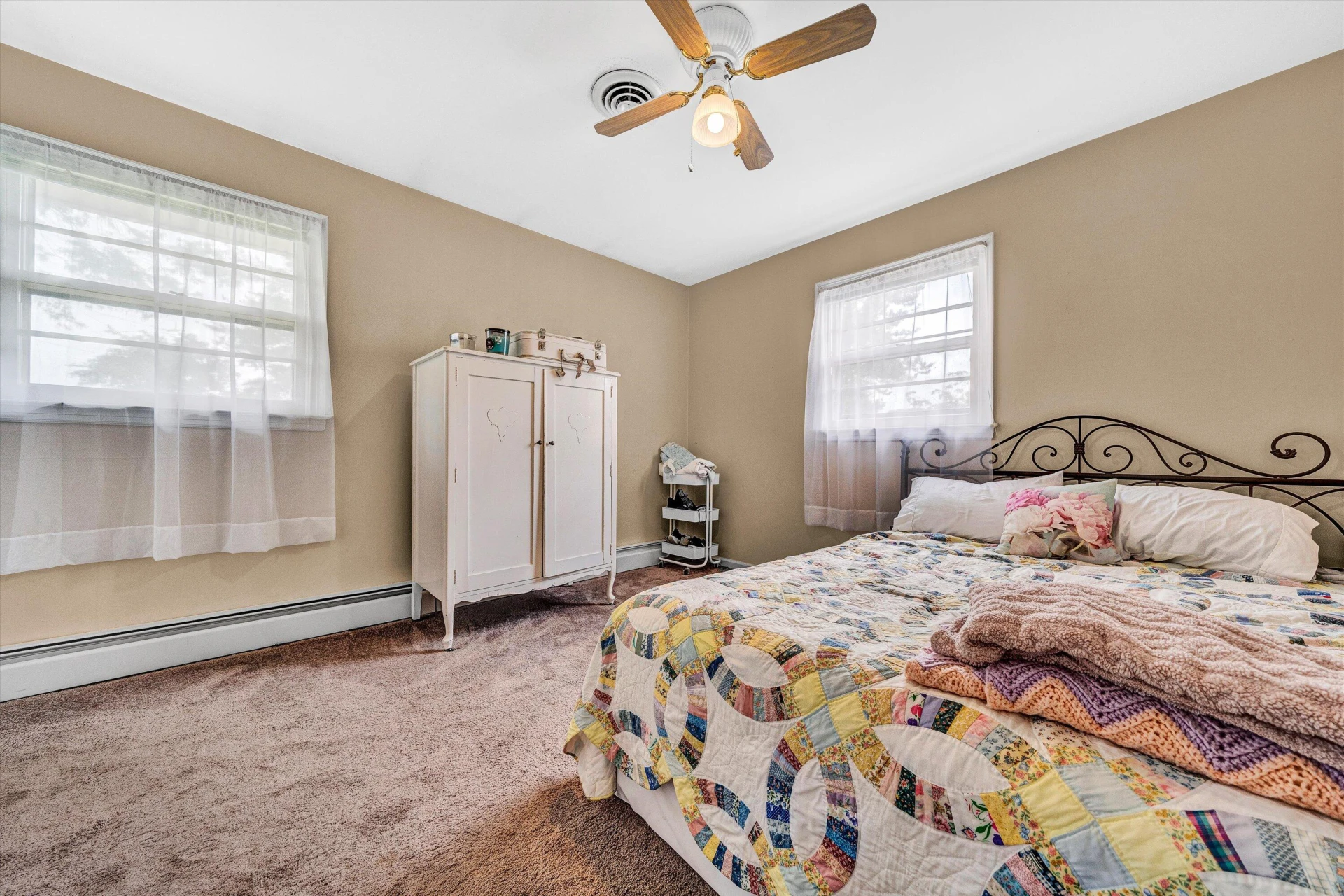 4526 Vest DR - Photo 16