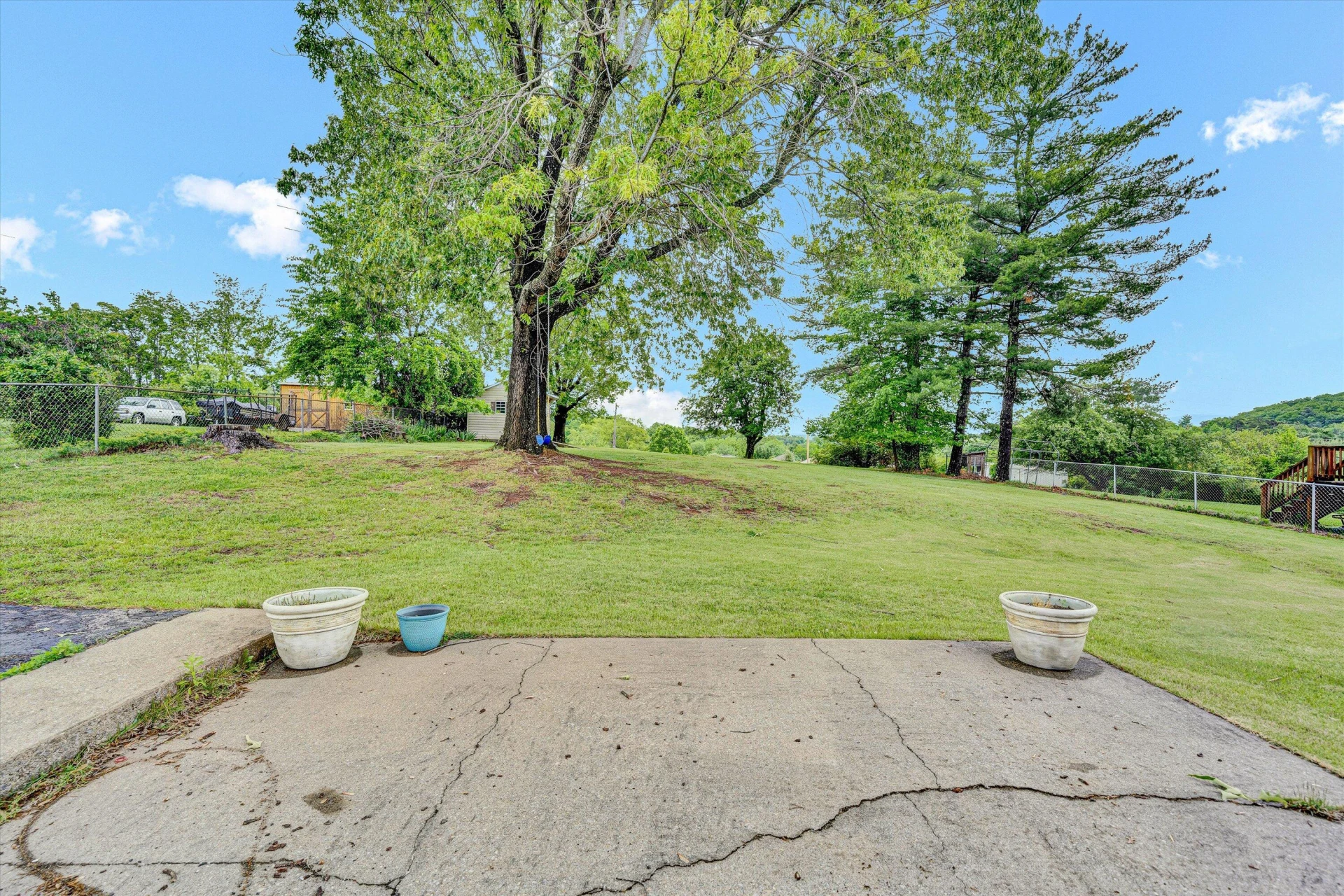 4526 Vest DR - Photo 28