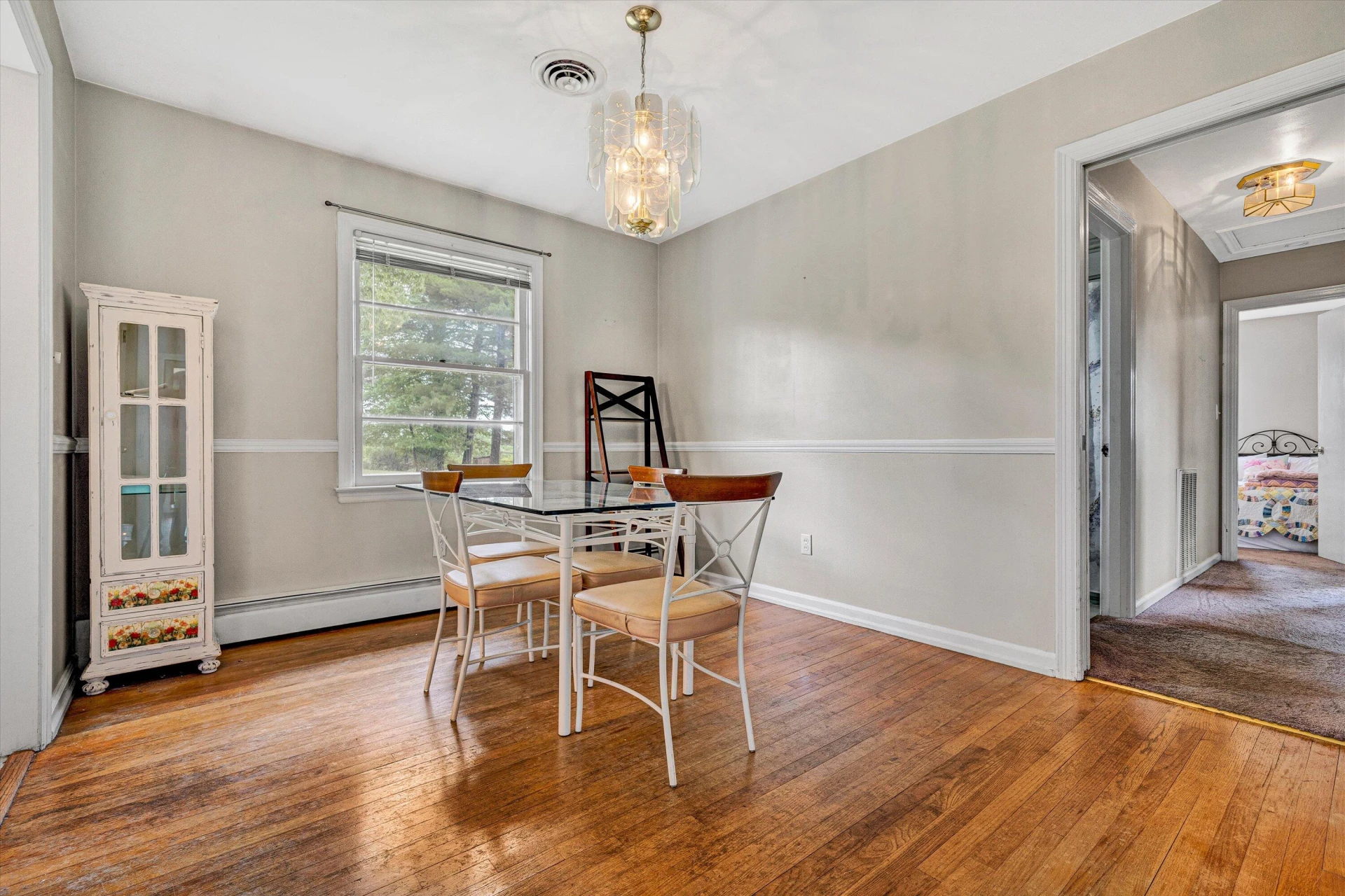4526 Vest DR - Photo 6
