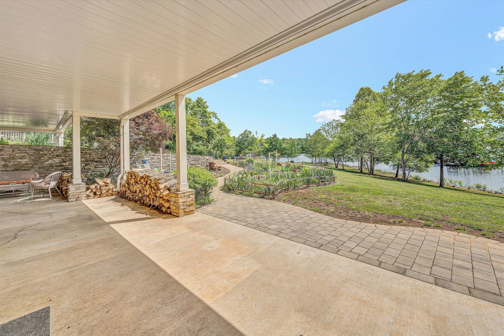 1140 Clear Pointe Run - Photo 63