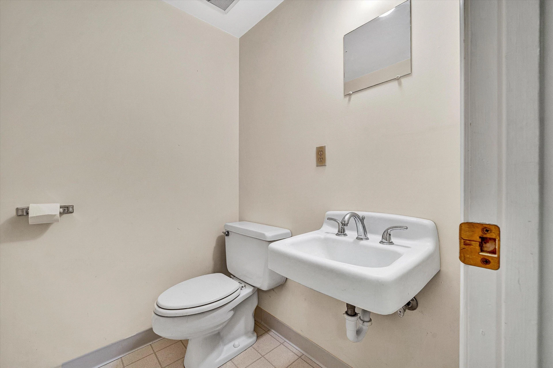 1200 Pickwick LN - Photo 35