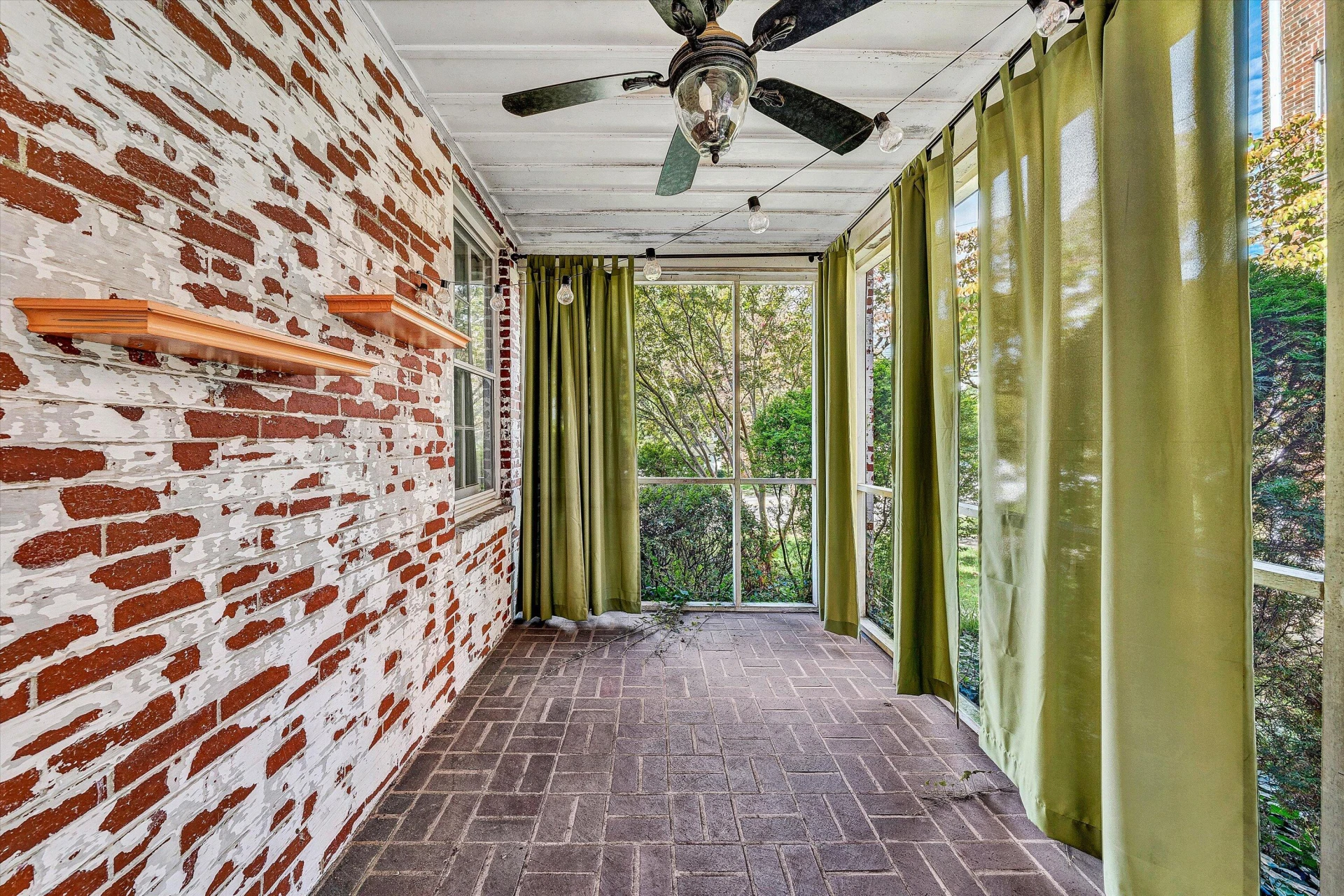 2408 Avenham AVE - Photo 23