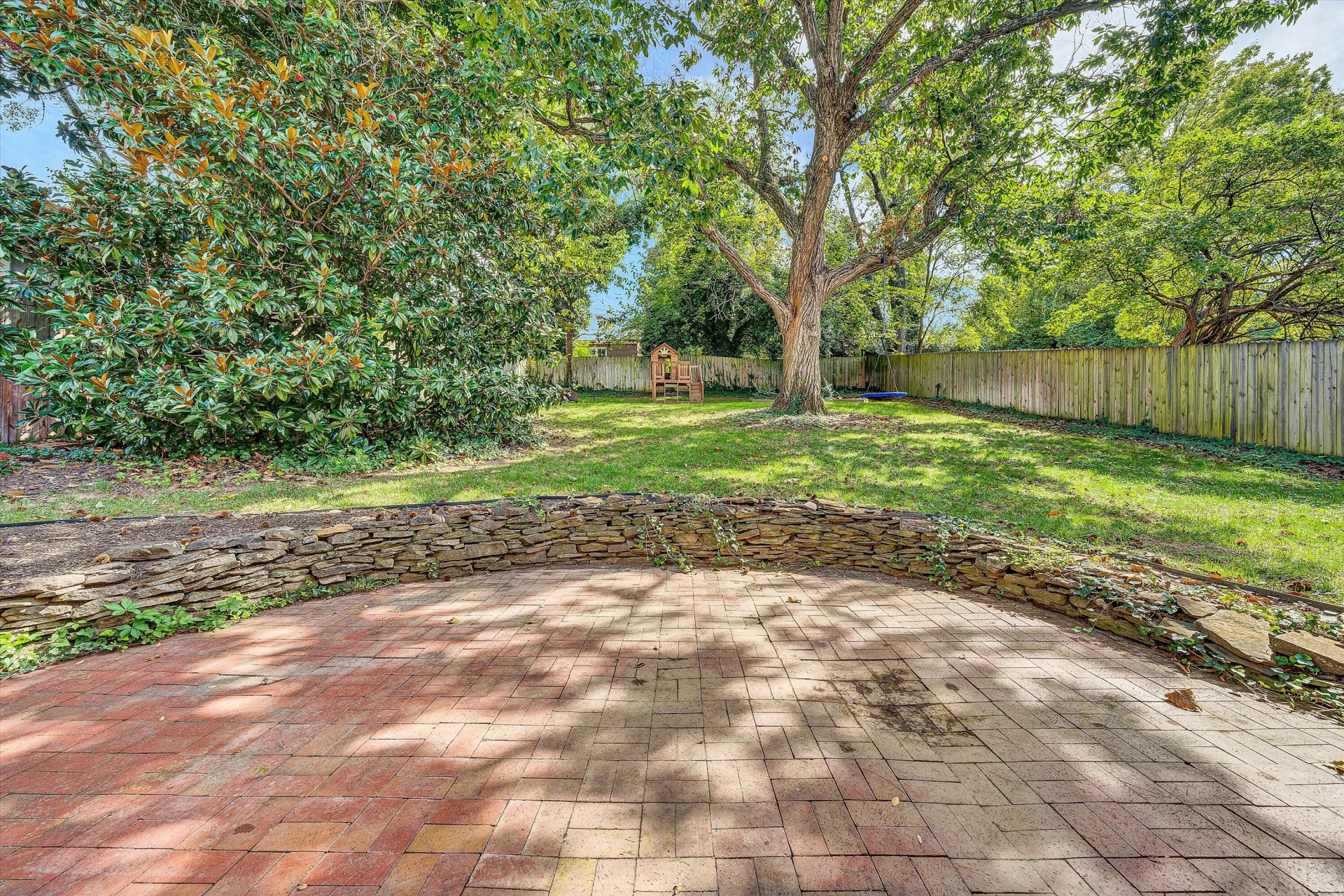 2408 Avenham AVE - Photo 43