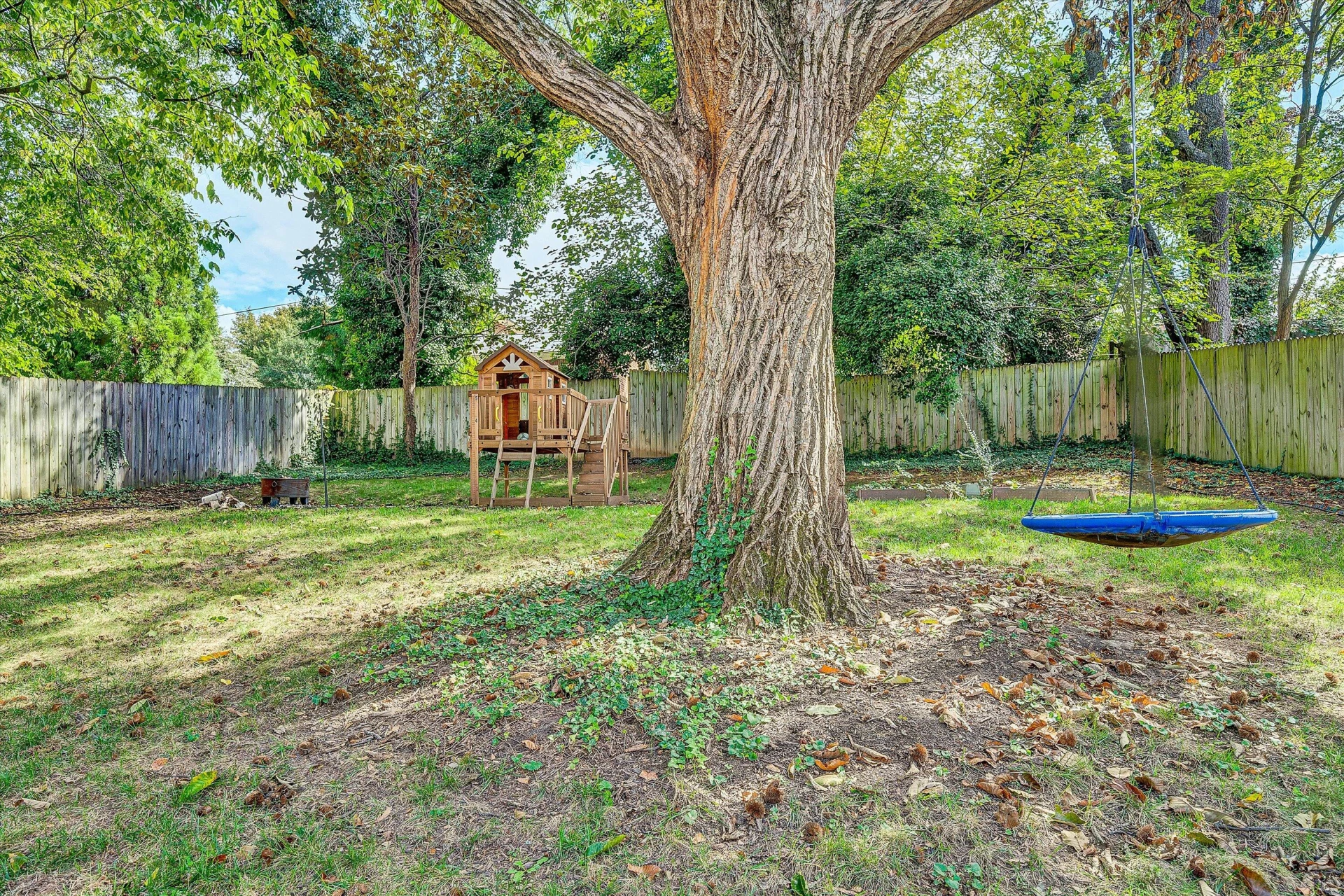 2408 Avenham AVE - Photo 44