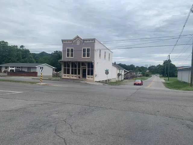 901 Colorado ST