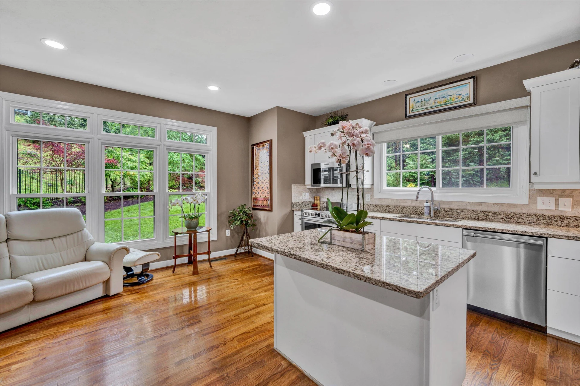 5320 Montague WAY - Photo 13