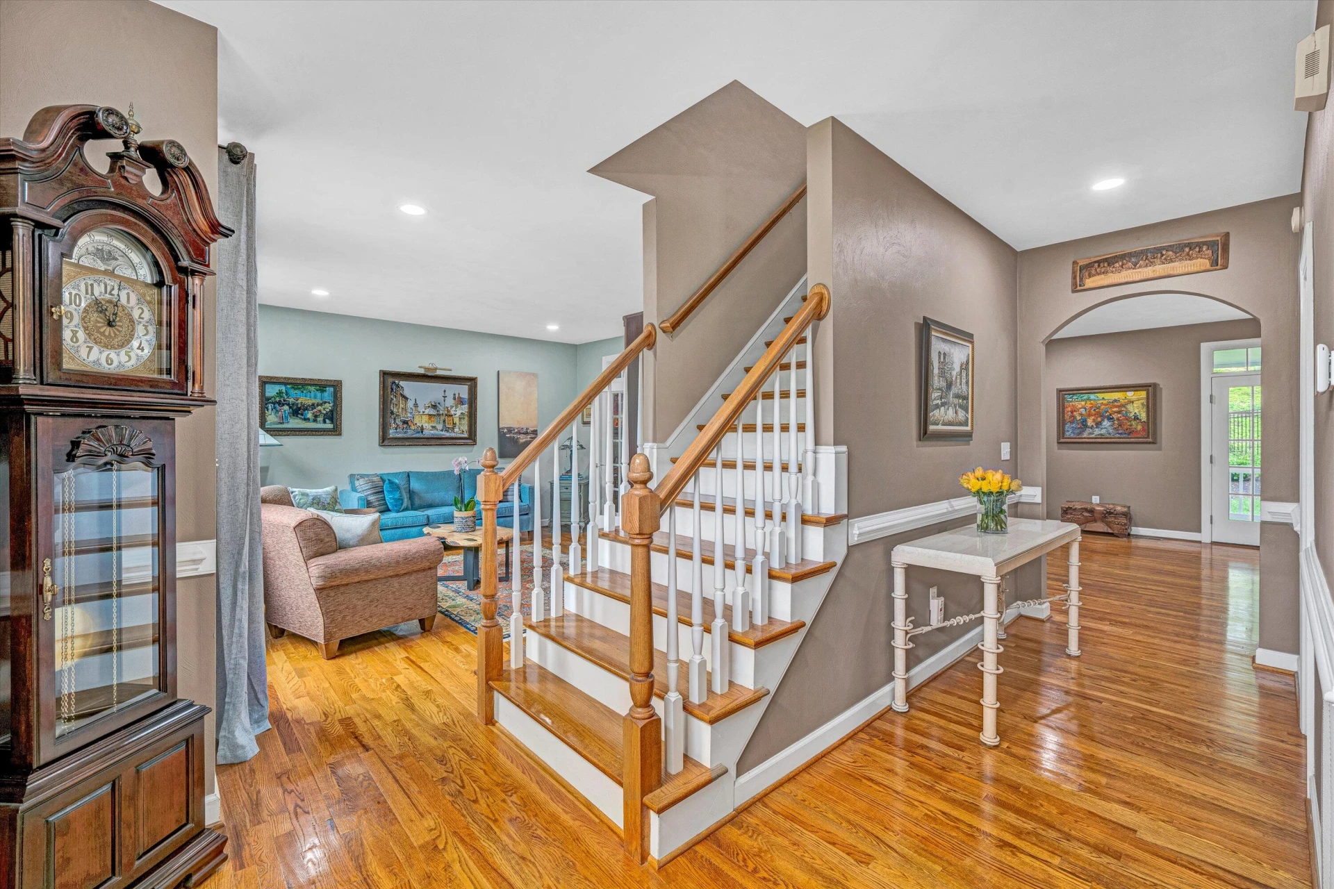 5320 Montague WAY - Photo 4