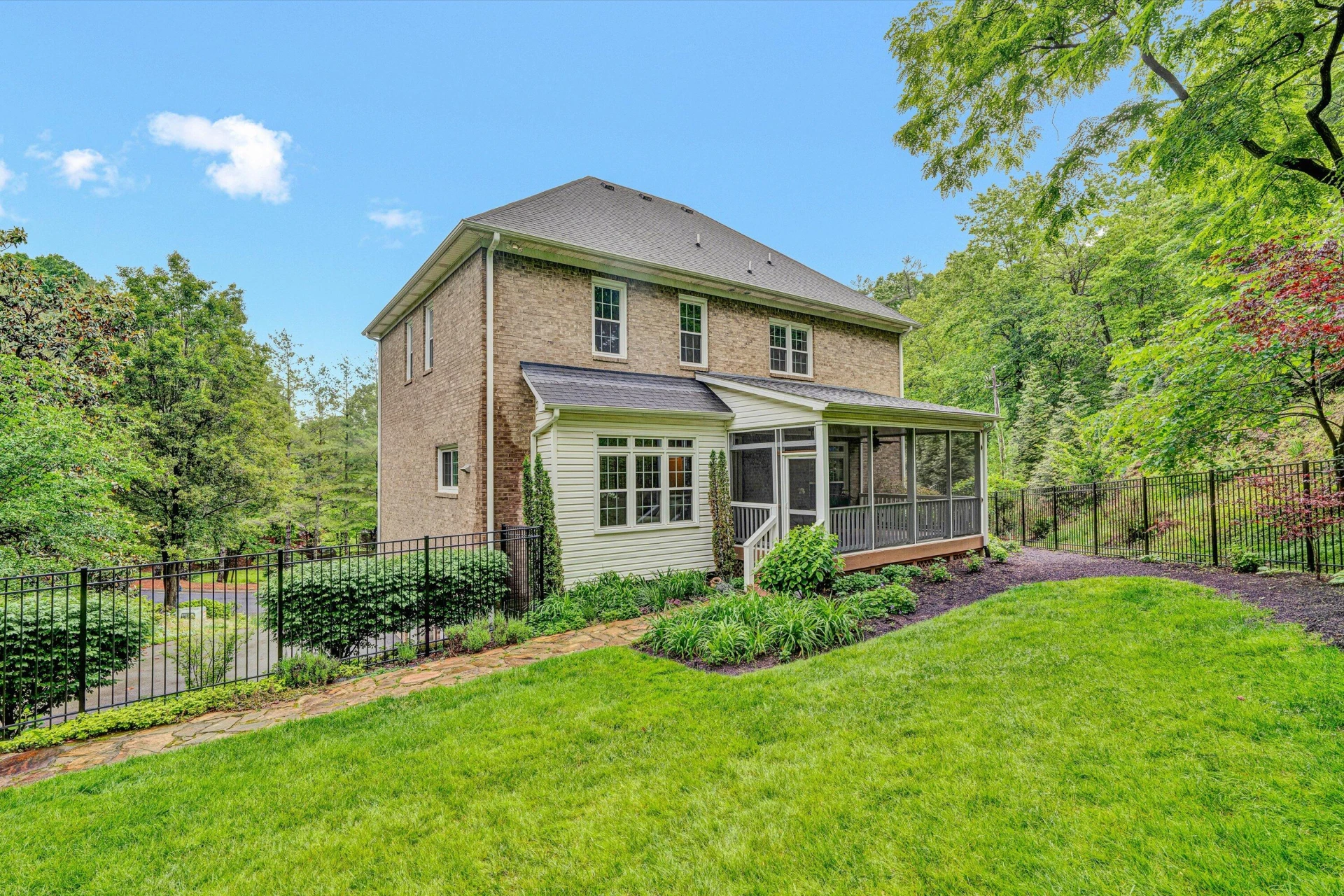 5320 Montague WAY - Photo 40