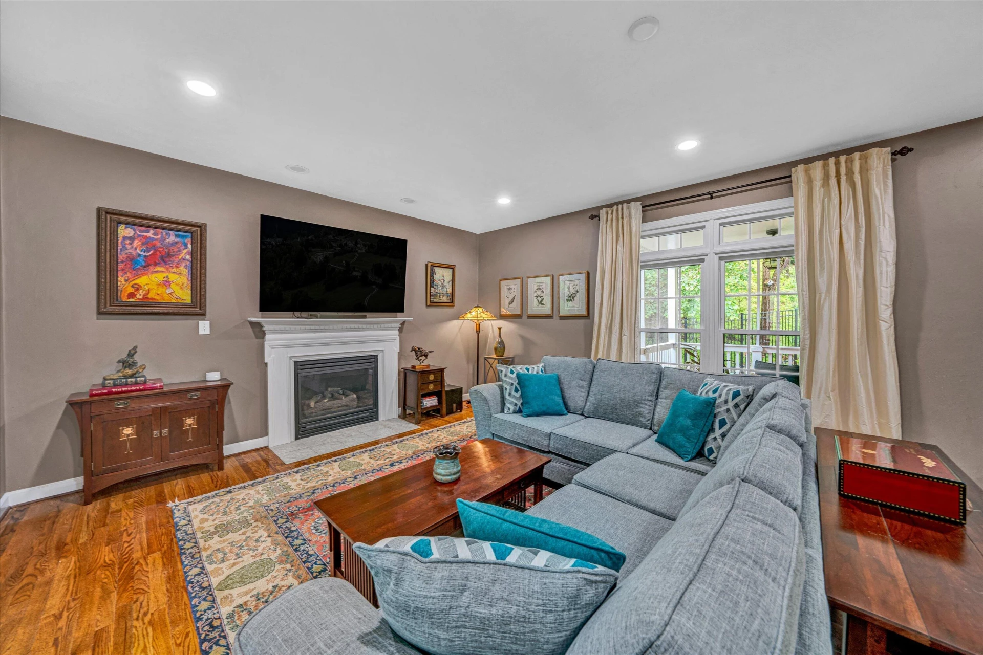 5320 Montague WAY - Photo 10