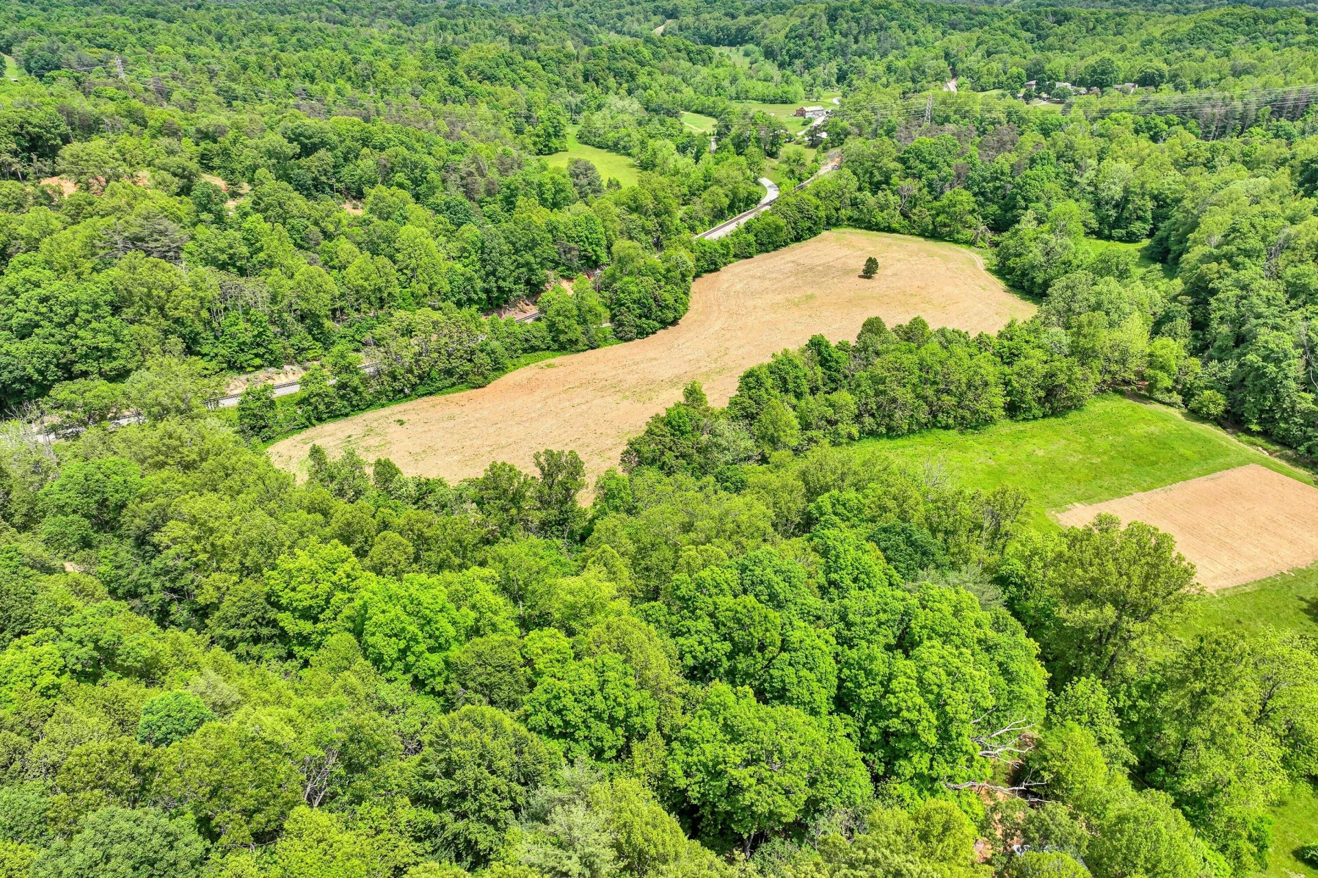 0 Trestle LN - Photo 32