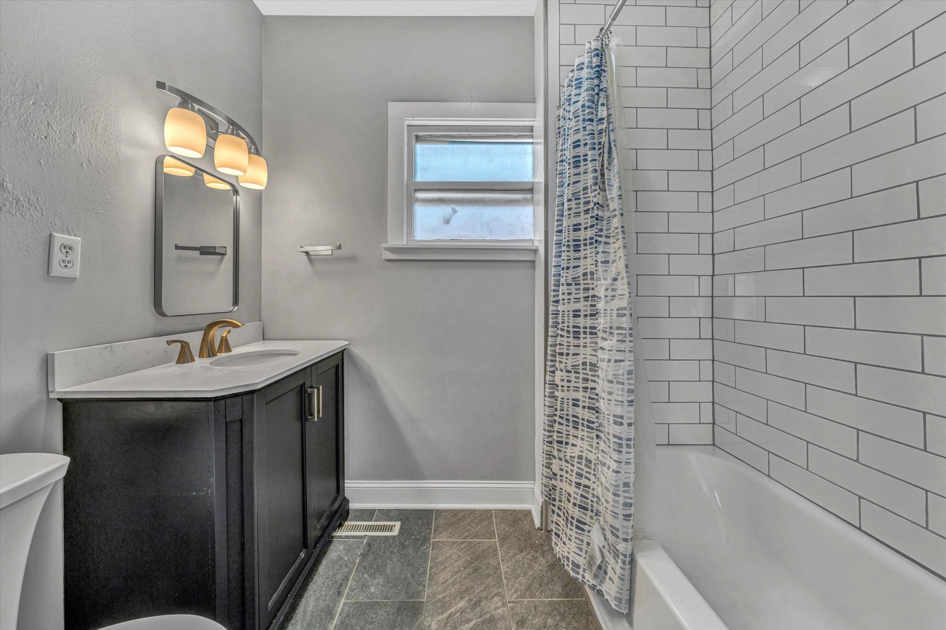 1225 HAMILTON AVE - Photo 15