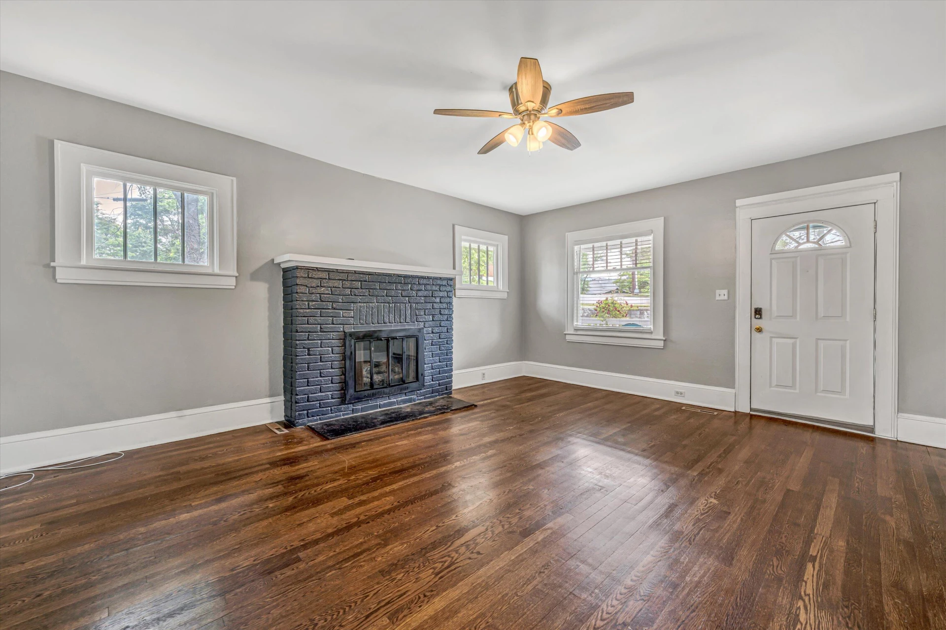 1225 HAMILTON AVE - Photo 7