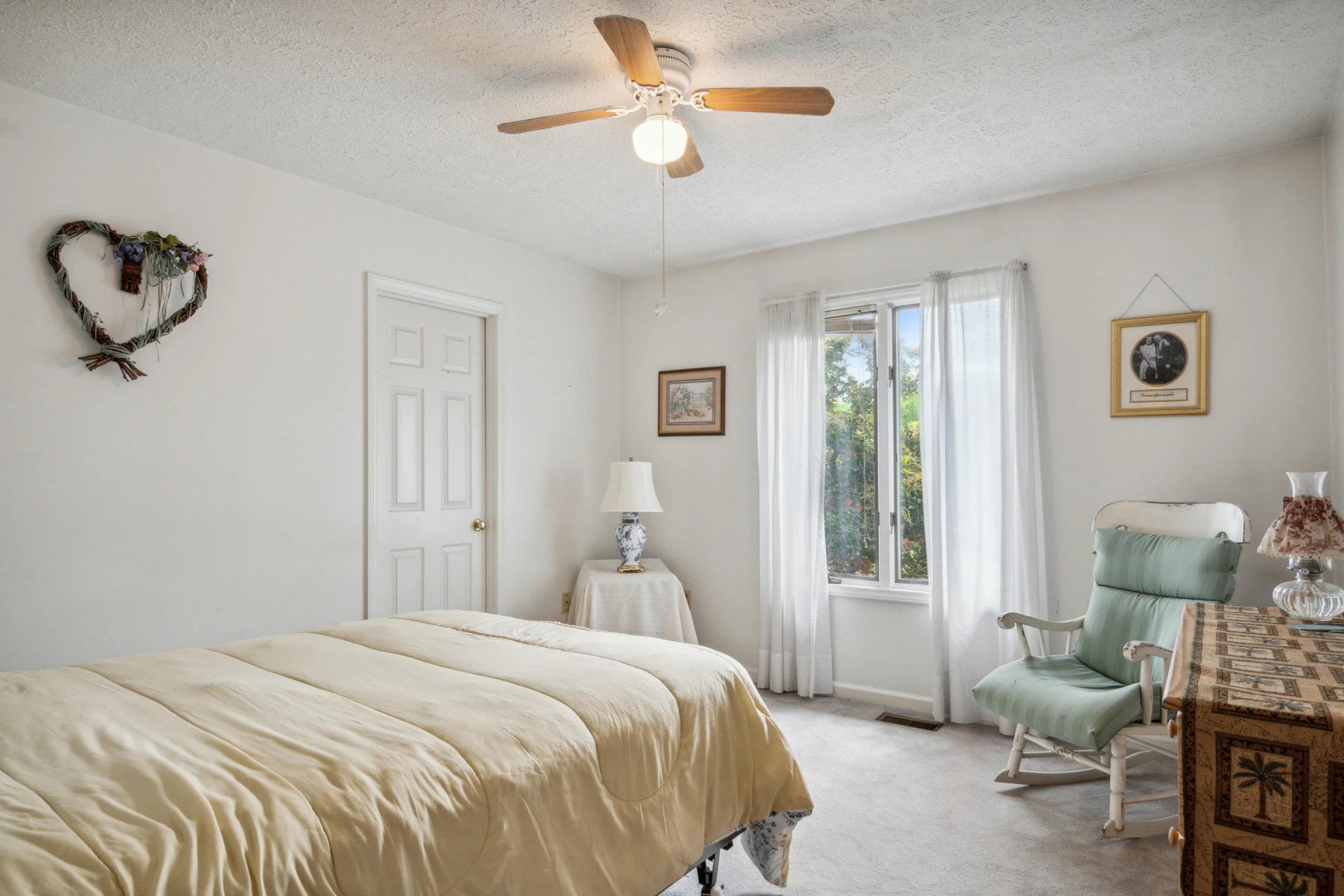 2844 Forage RD - Photo 27