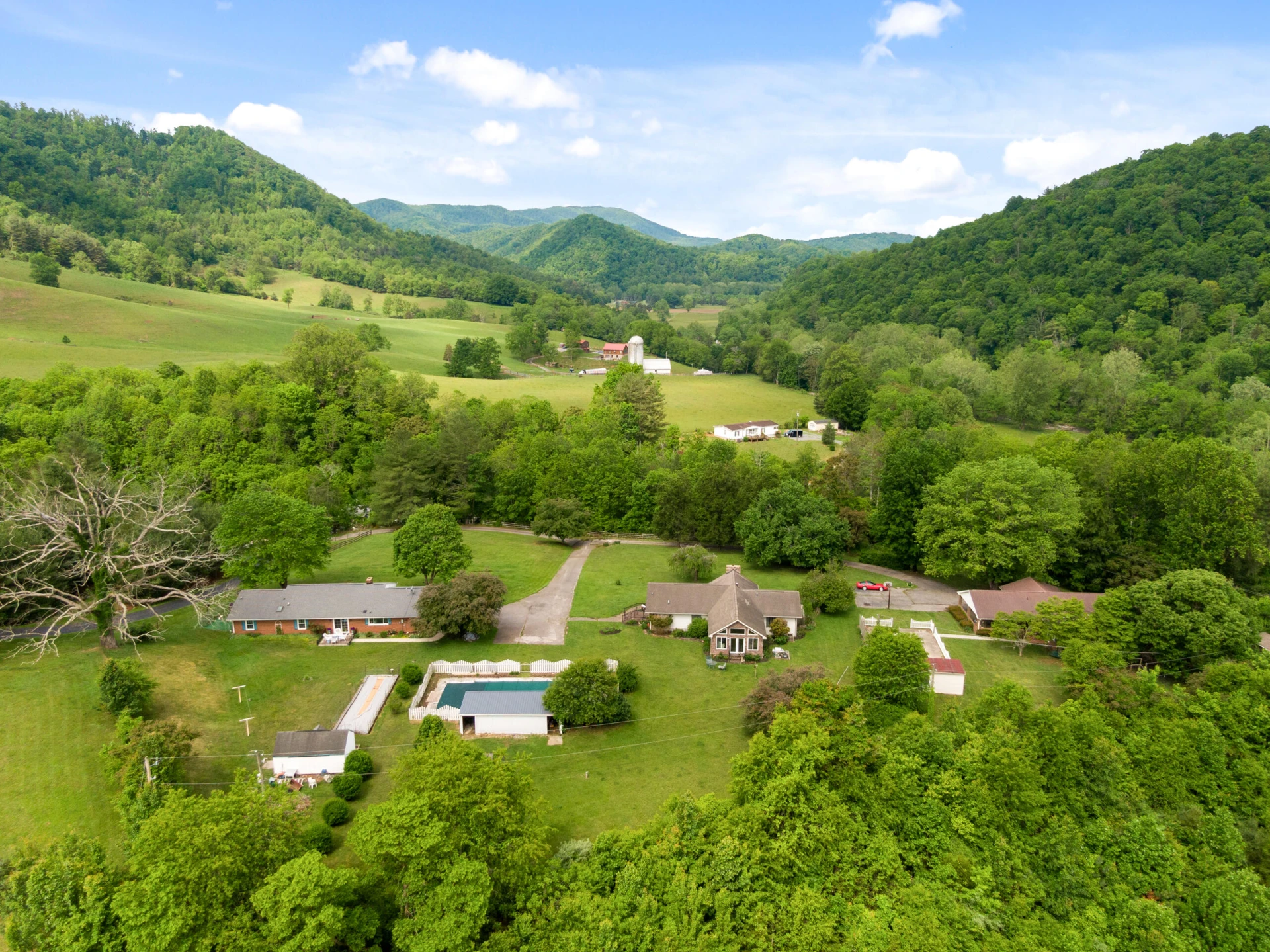 2844 Forage RD - Photo 42