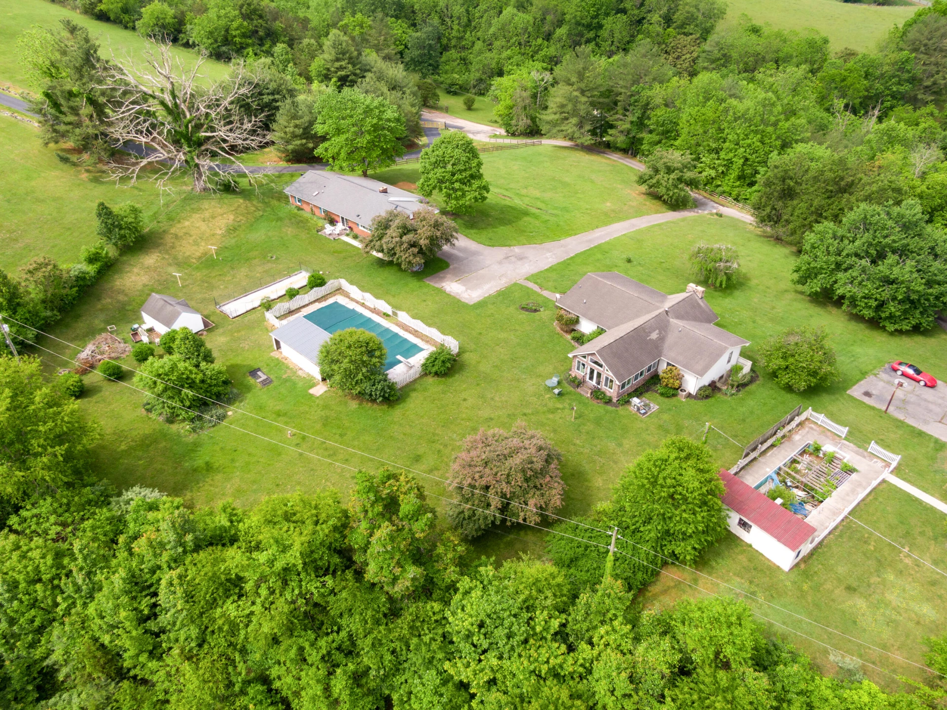 2844 Forage RD - Photo 43