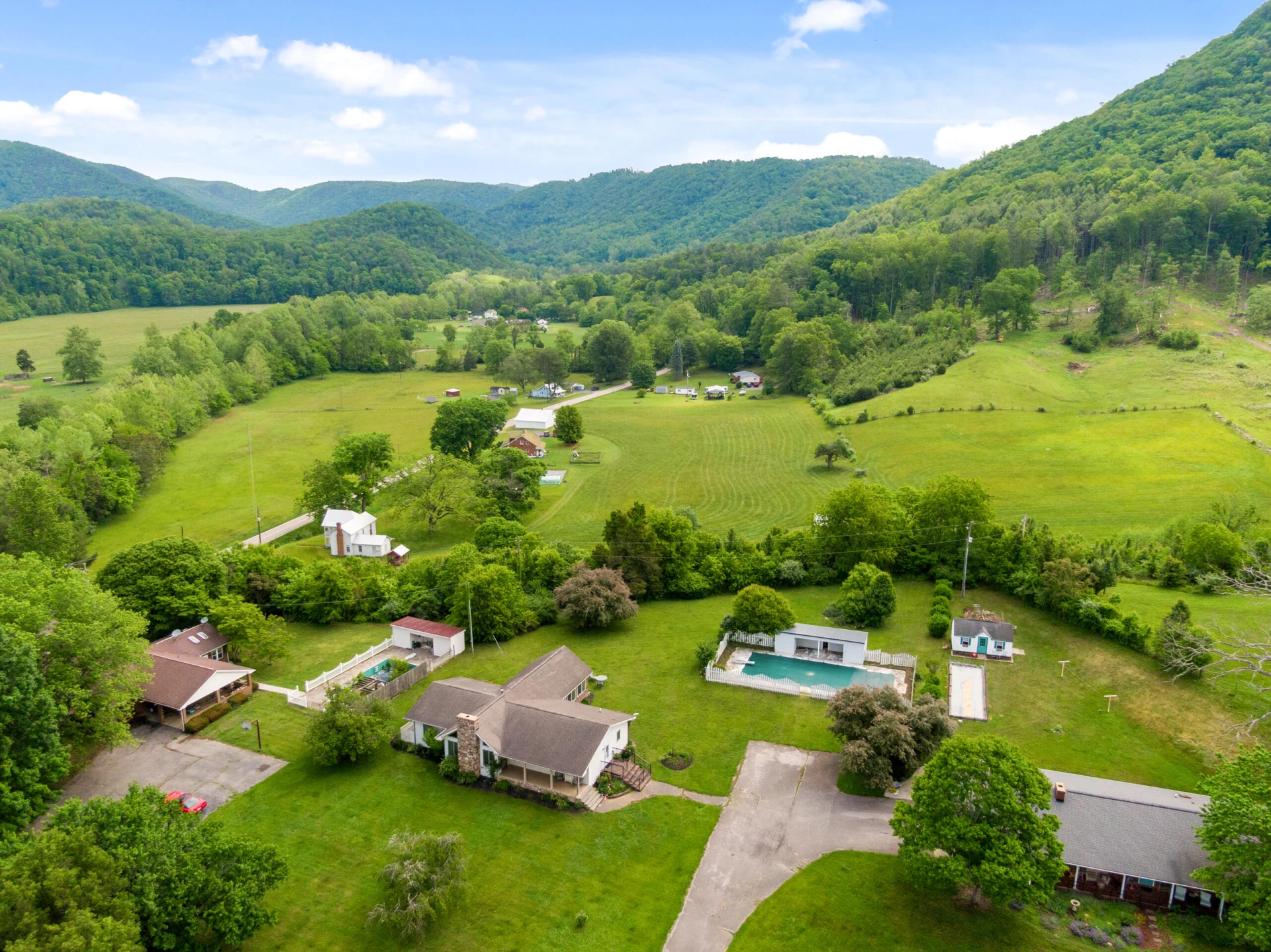 2844 Forage RD - Photo 46