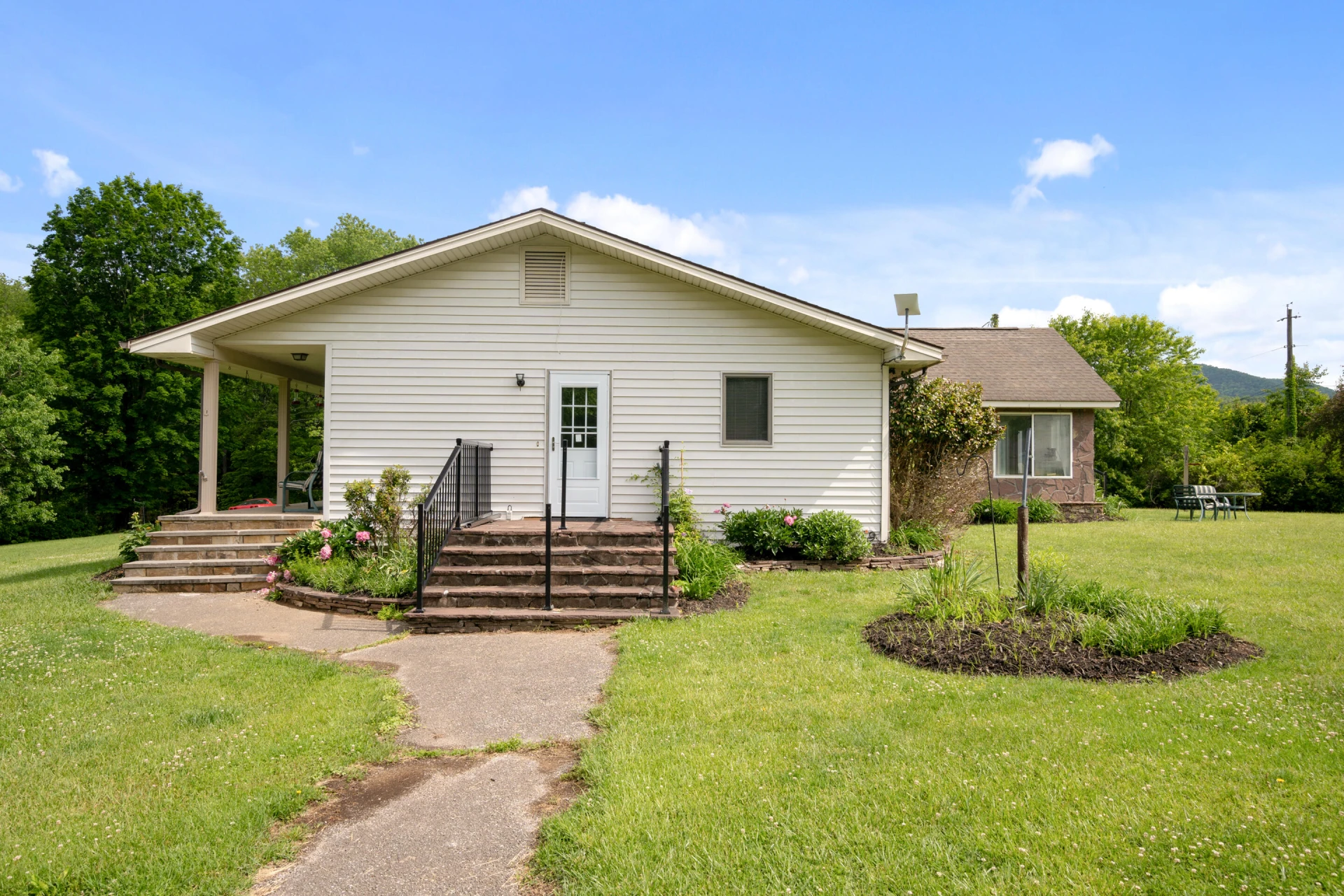 2844 Forage RD - Photo 50