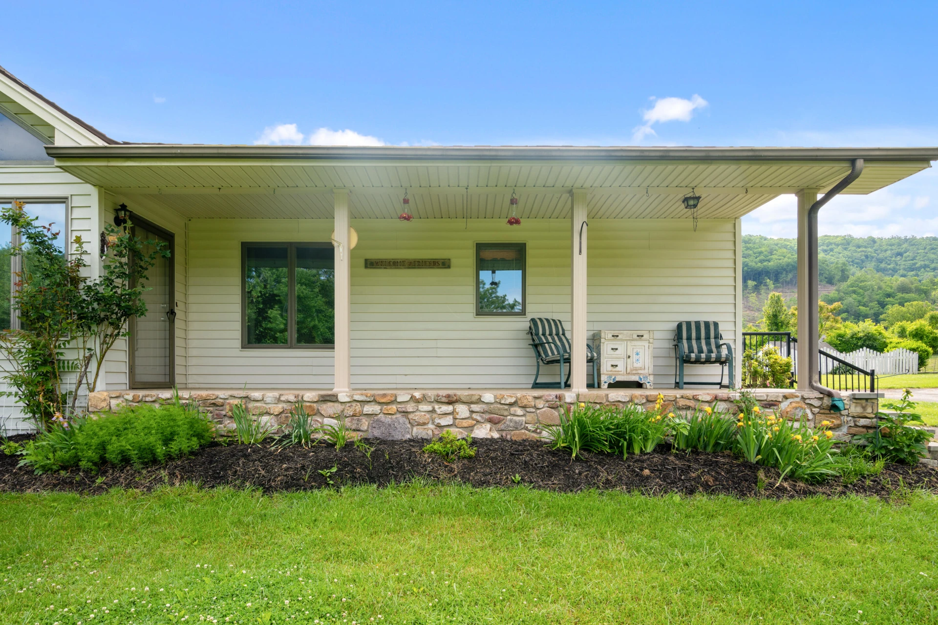 2844 Forage RD - Photo 8