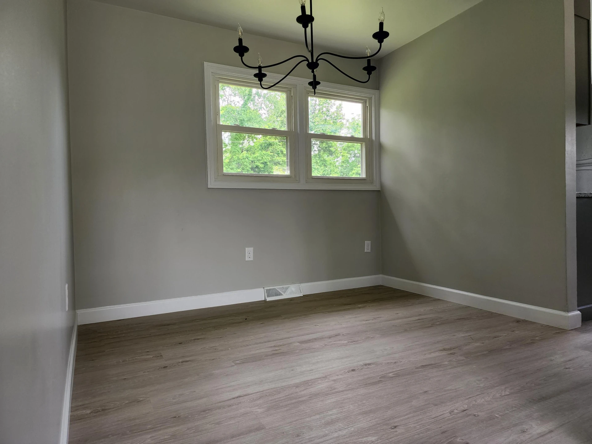 5720 Oakland BLVD - Photo 6