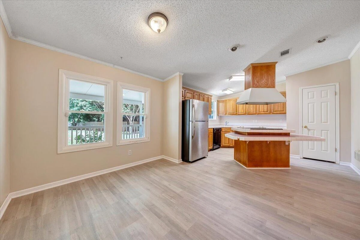 139 Daffodill DR - Photo 10