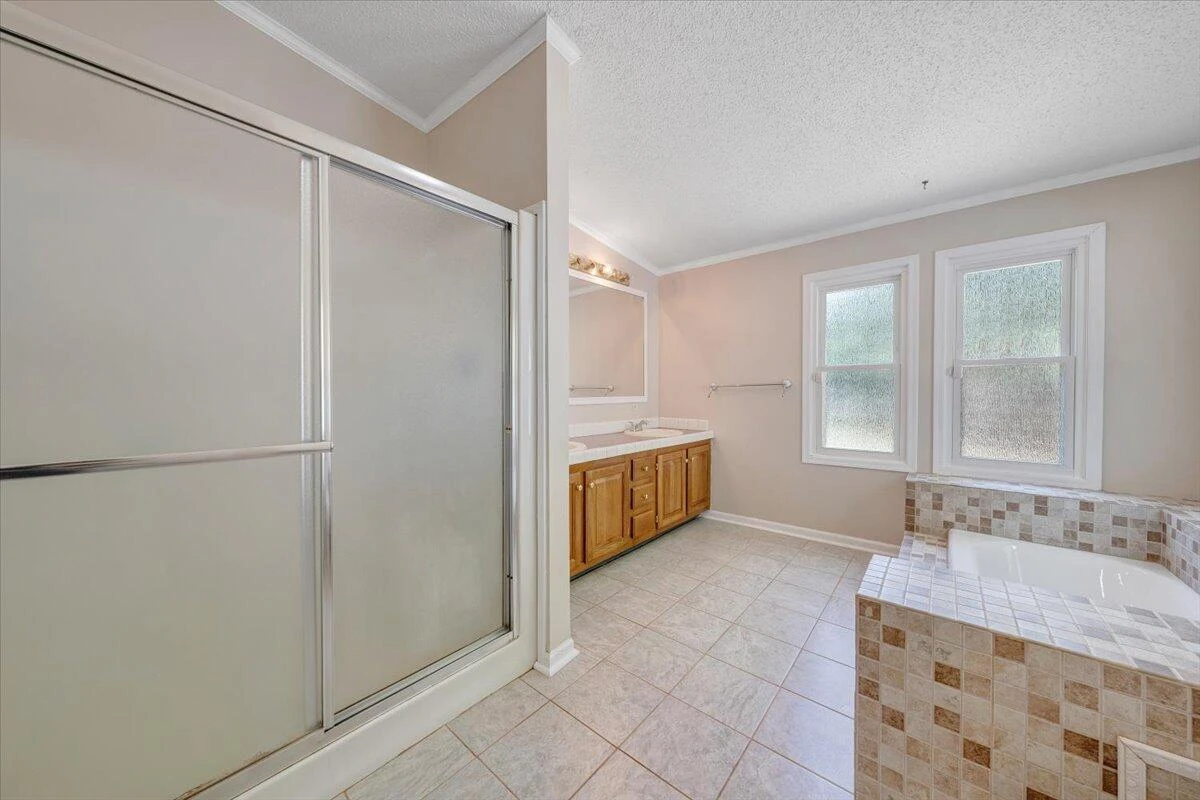 139 Daffodill DR - Photo 14