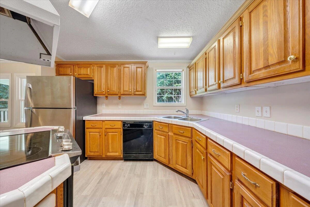 139 Daffodill DR - Photo 9