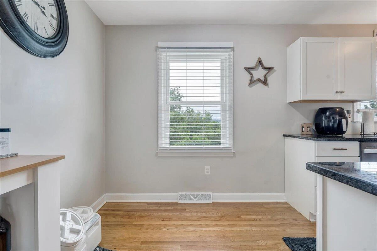 1567 South Pacific DR - Photo 13