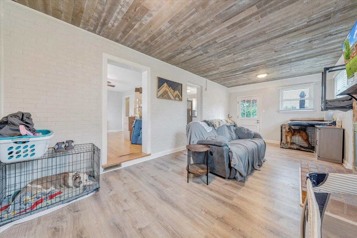 1567 South Pacific DR - Photo 16