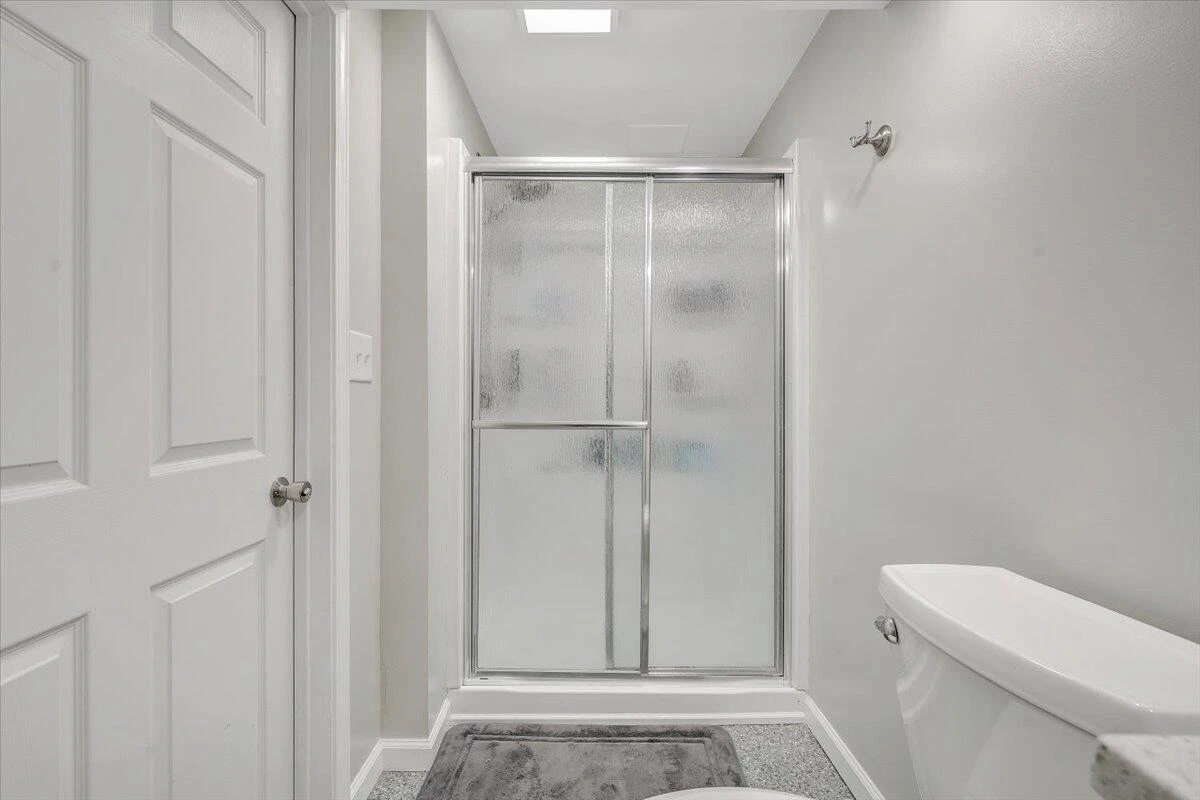 1567 South Pacific DR - Photo 32